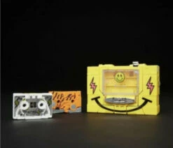 Hasbro Transformers Generations J Balvin Balvintron Energia Buzzsaw And Vibras Stripes 3-PackAction Figure -Hasro Model Shop 00195166122632b