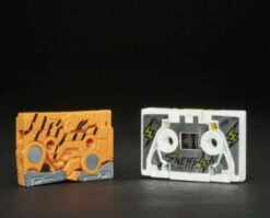 Hasbro Transformers Generations J Balvin Balvintron Energia Buzzsaw And Vibras Stripes 3-PackAction Figure -Hasro Model Shop 00195166122632d