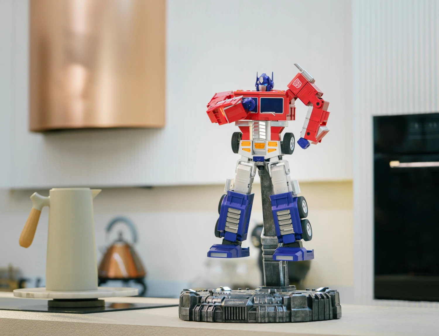Robosen Transformers AI Base Charging Stand For Flagship / Elite Optimus Prime 3 Robosen Transformers AI Base Charging Stand For Flagship / Elite Optimus Prime