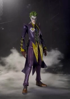 Bandai S.H. Figuarts Joker Injustice Ver Action Figure