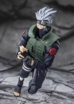 Bandai S.H. Figuarts Naruto: Shippuden Kakashi Hatake - Famed Sharingan Hero - Action Figure -Hasro Model Shop 4573102634511g