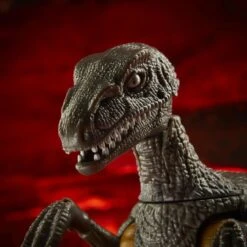 Hasbro Transformers Generations War For Cybertron: Kingdom Voyager Dinobot Action Figure WFC-K18 -Hasro Model Shop 5010993766970f 1de8294b 2375 4e15 a12d d89d9db23d46