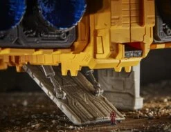 Hasbro Transformers Generations War For Cybertron: Kingdom Titan Autobot Ark Action Figure WFC-K30 17 Hasbro Transformers Generations War For Cybertron: Kingdom Titan Autobot Ark Action Figure WFC-K30 -Hasro Model Shop 5010993782536f