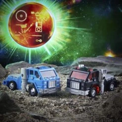 Hasbro Transformers Generations War For Cybertron Golden Disk Collection Deluxe Autobot Puffer And Road Ranger Action Figure Exclusive 2-Pack -Hasro Model Shop 5010993914456c