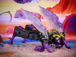 Hasbro Transformers Generations Legacy Deluxe Class Kickback Action Figure -Hasro Model Shop 5010993974849f 27c9c28d 6296 4fcb b684 3bd1abd8b6a0