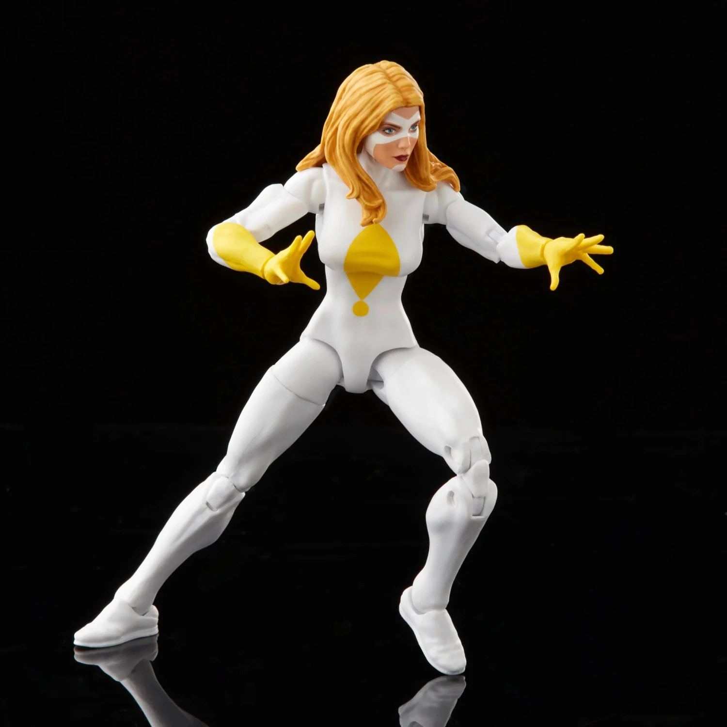 Hasbro Marvel Legends Marvel's Moonstone Action Figure 6 Hasbro Marvel Legends Marvel's Moonstone Action Figure - Image 4