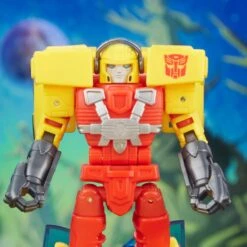 Hasbro Transformers Generations Legacy Evolution Deluxe Class Armada Universe Hot Shot Action Figure 11 Hasbro Transformers Generations Legacy Evolution Deluxe Class Armada Universe Hot Shot Action Figure -Hasro Model Shop 5010994196967d