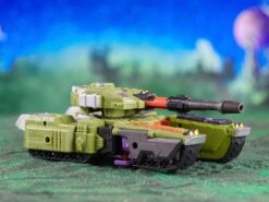 Hasbro Transformers Generations Legacy Evolution Leader Class Armada Universe Megatron Action Figure -Hasro Model Shop 5010994207786f