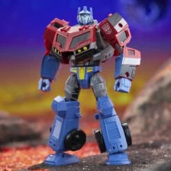 Hasbro Transformers Generations Legacy United Voyager Animated Universe Optimus Prime Action Figure -Hasro Model Shop 5010996192189c